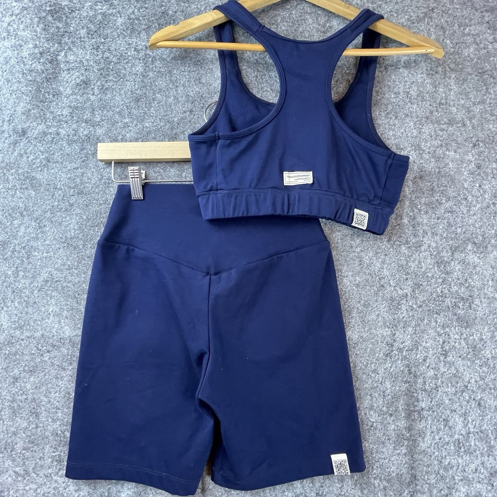 The Giving Movement Workout Set Womens Medium S30 Sports Bra Shorts Recycled Eco — image 2 of 8